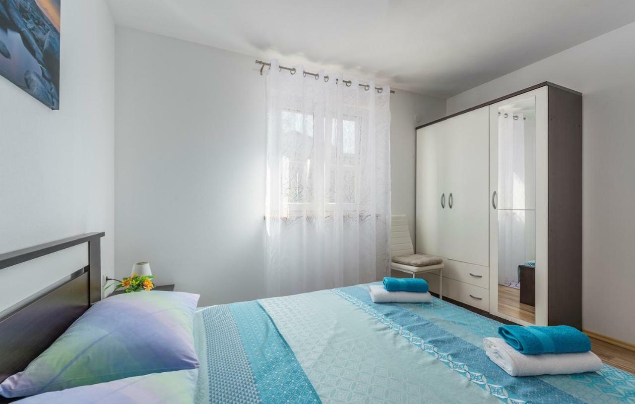 Apartment Antonio Poreč Rum bild